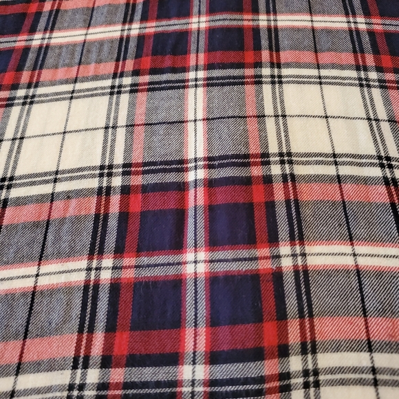 Selling Women's Long Sleeved Button Up Plaid Shirt from Forever 21 - Picture 7 of 10